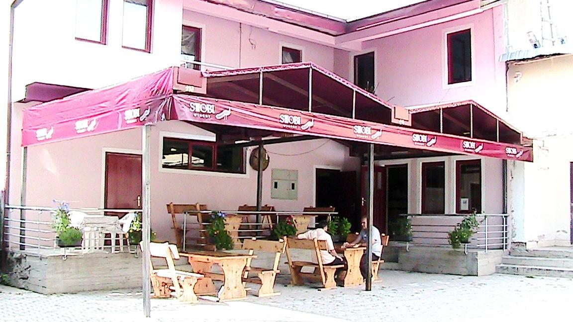 Kafana "Kaj Zoki" Bed & Breakfast Probistip Bagian luar foto